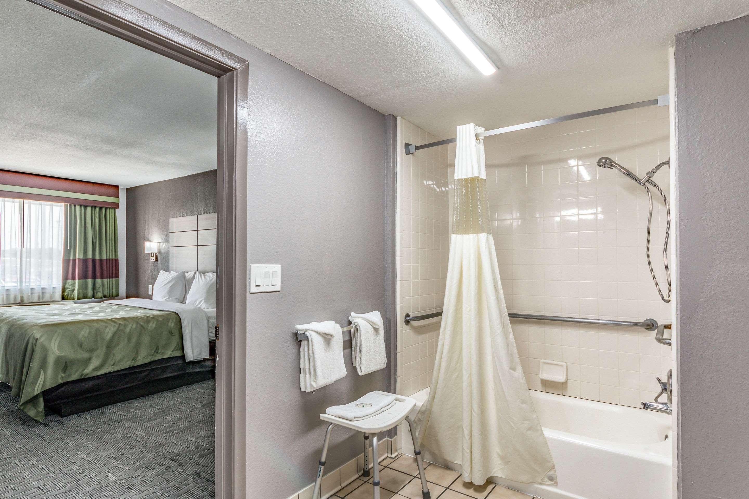 Quality Inn I-10 East Near Frost Bank Center San Antonio Zewnętrze zdjęcie